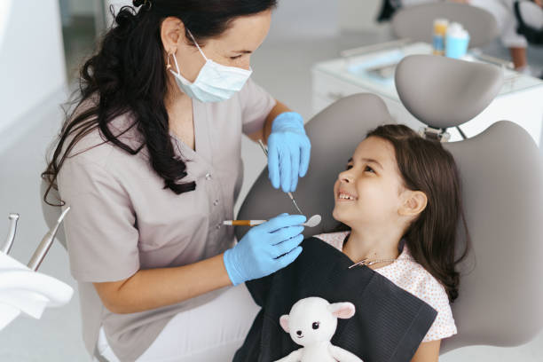 Best Emergency Dental Services for Seniors in Diamond, IL